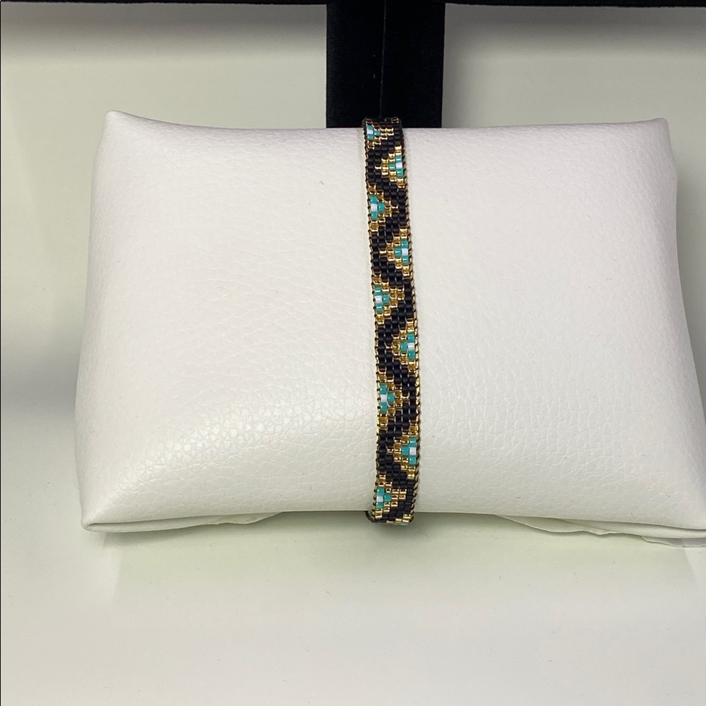 Cute Handcrafted Loom-Beaded Bracelet  with Turquoise ,Black and Gold Beads - Picture 9 of 12